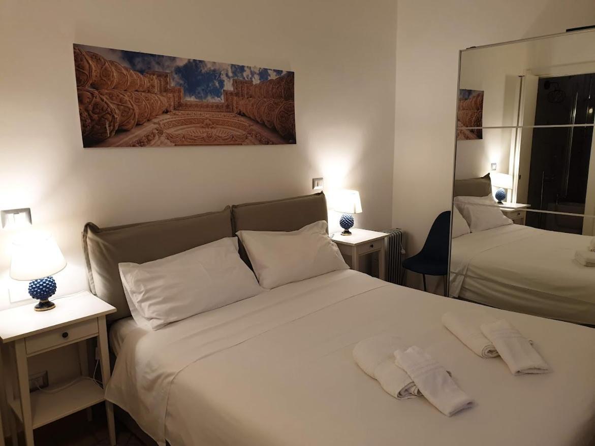 Casa Sveva Lägenhet Syrakusa Exteriör bild